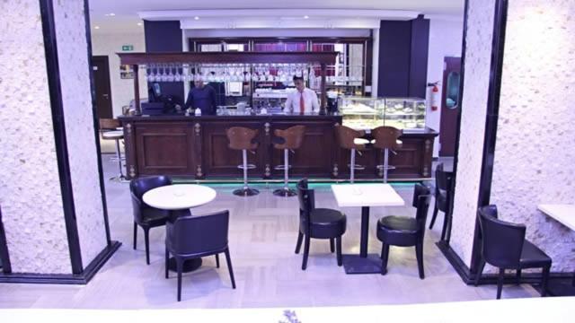 Hotel Beni Hamad Bordj Bou Arreridj エクステリア 写真